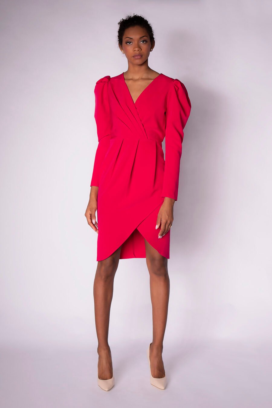 SOPHISTICATED KNEE-LENGTH DRESS