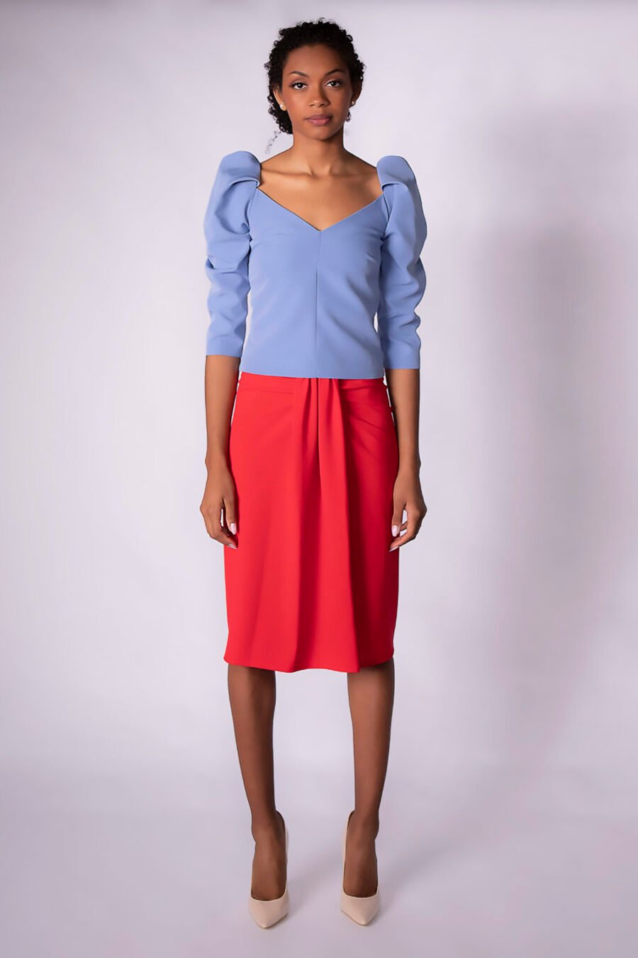 V-NECK MUTTON SLEEVE BLOUSE